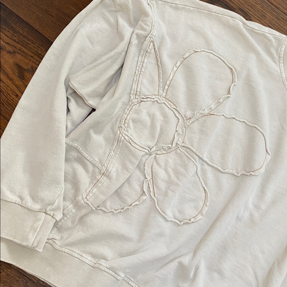 Easel Flower Patch Washed Terry Knit Pullover, ecru cream, size M - Picture 5 of 13